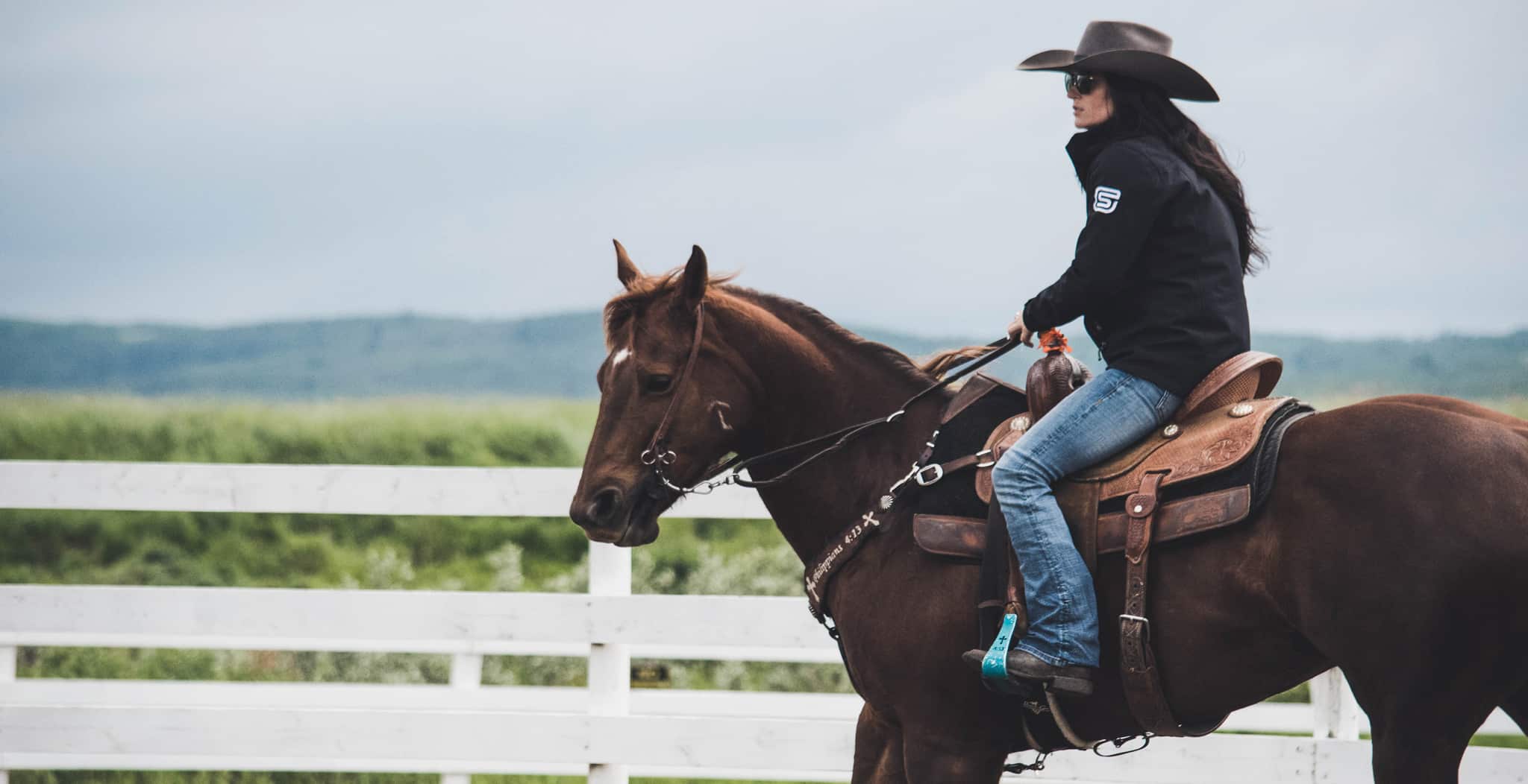Amara Duxbury Barrel Racing Professional. StreamZ Global Advanced magnetic Technology Home Page Slider Image for EQU StreamZ, YOU StreamZ or DOG StreamZ. Introducing advanced magnetic therapy for dogs horses and humans for joint care and wellbeing.  