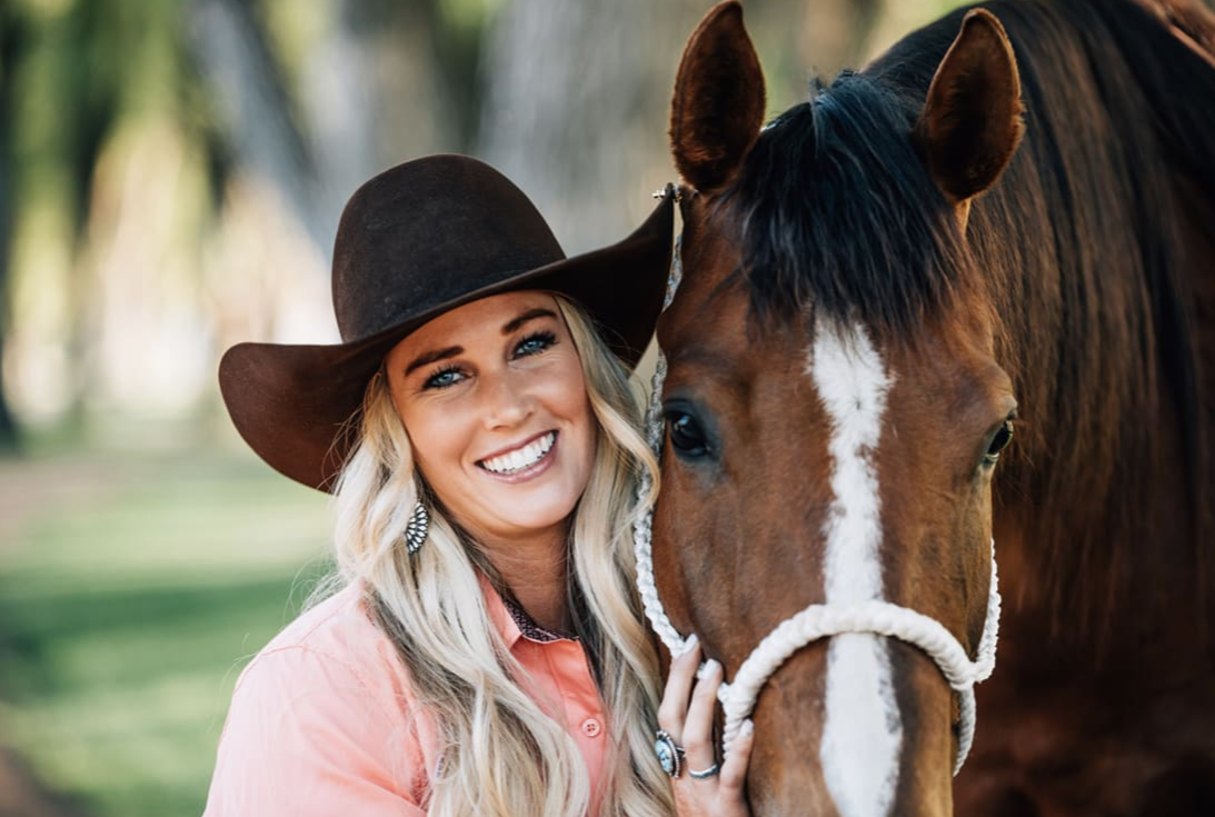 Amberley Snyder USA Barrel Racing Superstar